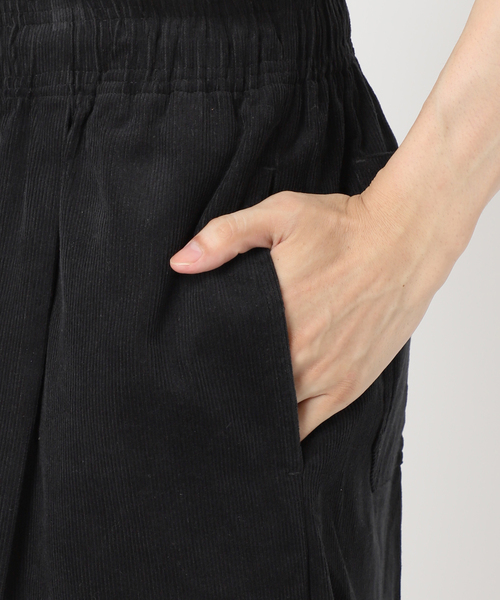 JOURNAL STANDARD relume(ジャーナルスタンダード レリューム)の「SPORTCLAD / スポーツクラッド 別注 コーデュロイ 1タックワークパンツ(チノパンツ・メンズ・ライトグレー/ライトグリーン/ベージュ系その他/ブラック/カーキ・X-LARGE/LARGE/MEDIUM/SMALL)」の20枚目の写真