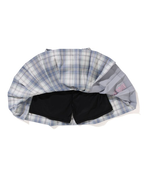 A BATHING APE(アベイシングエイプ)の「CHECK PLEATED SKIRT(スカート・キッズ・サックスブルー・150)」の2枚目の写真