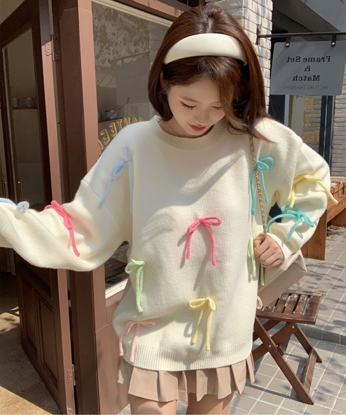 gossip!ロサンゼルス(ゴシップロサンゼルス)の「リボン BIGプルオーバー Y2K(ニット/セーター・レディース・ピンク/イエロー/オフホワイト・FREE)」の4枚目の写真