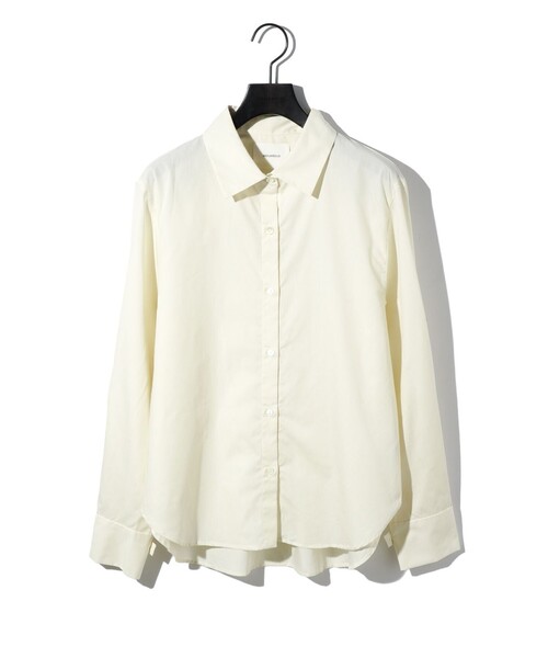 MIDIUMISOLID(ミディウミソリッド)の「MIDIUMISOLID for Ladies ストラップカフスシャツ(RELAX)(シャツ/ブラウス・レディース・アイボリー/カーキ/ブラック・FREE)」の4枚目の写真
