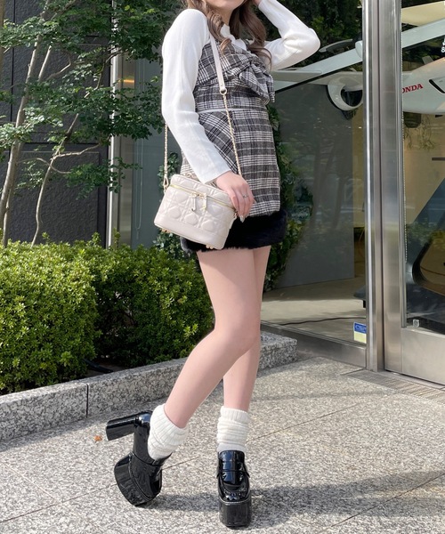 one way（ワンウェイ）の「ファー付きミニスカート（スカート）」 - WEAR