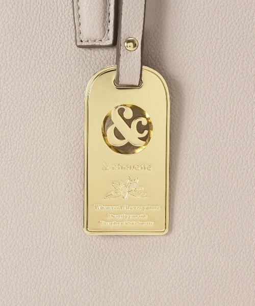 & chouette(アンドシュエット)の「ソフトレザー トートバッグ(トートバッグ・レディース・オフホワイト/ブラック/ライトグレー・FREE)」の22枚目の写真