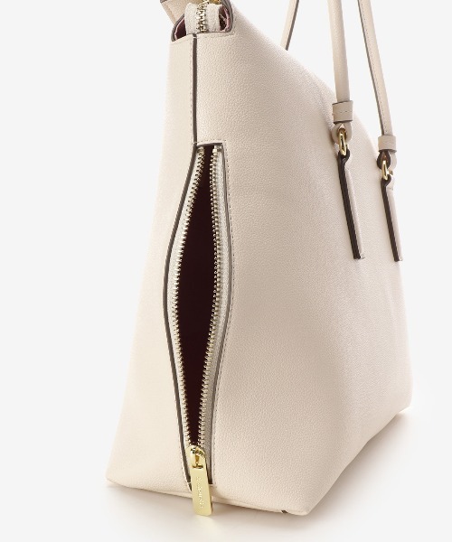 & chouette(アンドシュエット)の「ソフトレザー トートバッグ(トートバッグ・レディース・オフホワイト/ブラック/ライトグレー・FREE)」の9枚目の写真