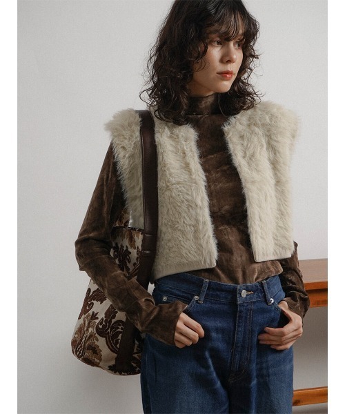 セール】Short faux fur vest（ベスト）｜FIKA.（フィーカ） ベスト