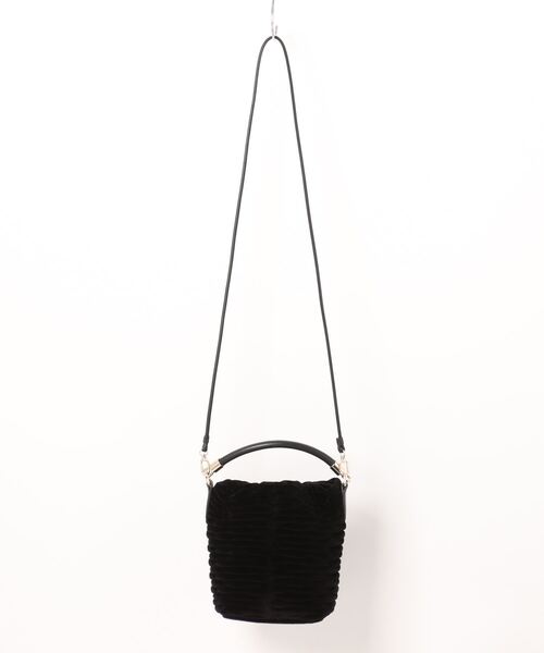 FURLA(フルラ)の「FURLA MIONIDO MINI CROSSBODY BUCKET(ハンドバッグ・レディース・ブラック・ONE SIZE)」の2枚目の写真