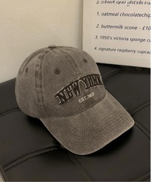 G.NINE（ジーナイン）の「『Lilamusant(リラミュゾン)》ヴィンテージライクフロントロゴ刺繍キャップ ウォッシュ加工 ダメージ加工 カレッジロゴ グランジ Y2K 韓国ストリート（キャップ）」