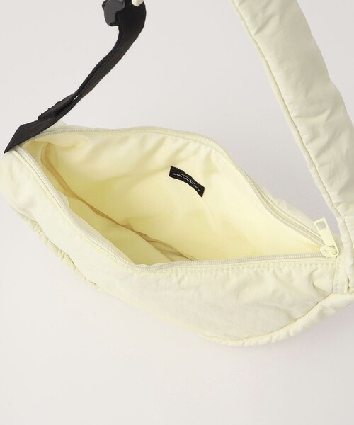 green label relaxing（グリーンレーベルリラクシング）の「ショルダーバッグ / キッズ（ショルダーバッグ・キッズ・オフホワイト/ブラック/ネイビー・FREE）」の17枚目の写真