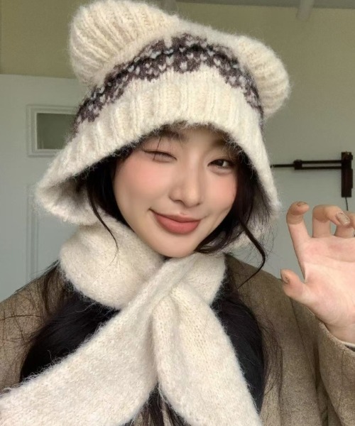 ベアマフラーニット帽（ニットキャップ/ビーニー）｜Vipoa（ヴィポア