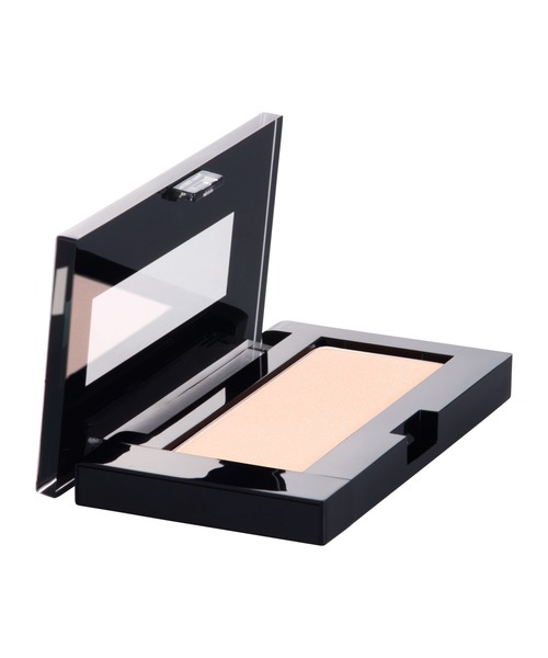 shu uemura(シュウウエムラ)の「フェイス カラー(チーク・レディース・P ミディアム ピーチ 550/P ライト ピーチ 510/IR アプリコット ホロ/M ソフト ピンク 335/M ダイダイ アプリコット 521/M ラベンダー ハロー 225・FREE)」の17枚目の写真