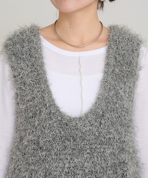 CIAOPANIC TYPY（チャオパニックティピー）の「深Ｕメランジフェザーベスト（ベスト・レディース・オフホワイト/グレー/ネイビー/イエロー・ONE SIZE）」の10枚目の写真