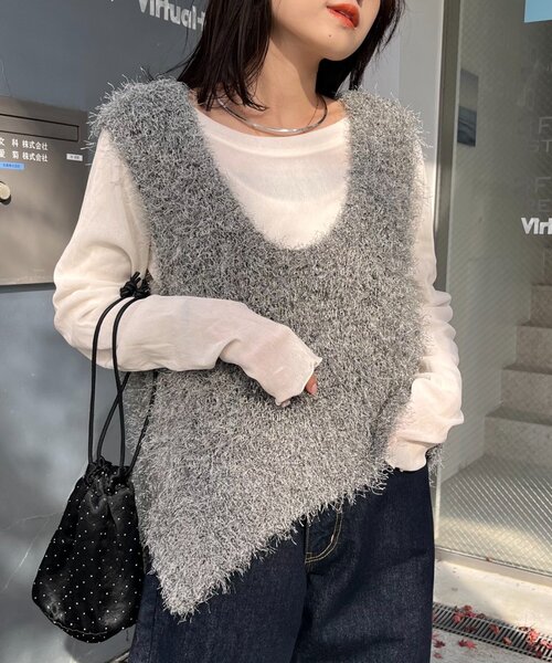 CIAOPANIC TYPY（チャオパニックティピー）の「深Ｕメランジフェザーベスト（ベスト・レディース・オフホワイト/グレー/ネイビー/イエロー・ONE SIZE）」の22枚目の写真