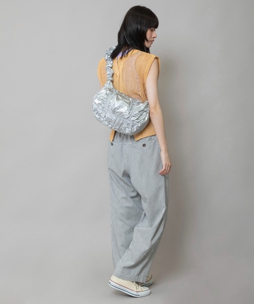 Munich(ミューニック)の「ブラウジングショルダーバッグ(ショルダーバッグ・レディース・ブラック/アイボリー/ブラウン/シルバー・FREE)」の12枚目の写真