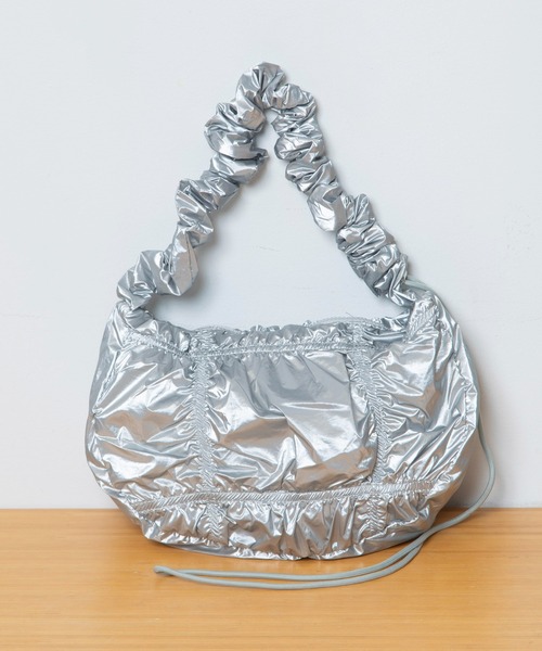 Munich(ミューニック)の「ブラウジングショルダーバッグ(ショルダーバッグ・レディース・ブラック/アイボリー/ブラウン/シルバー・FREE)」の8枚目の写真