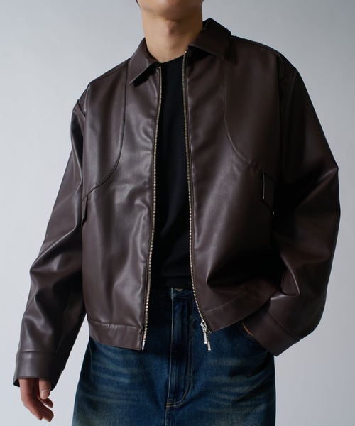 Lui's（ルイス）の「【Neucon/ニューコン】 シンセティックレザーステッチデザインZIPブルゾン（ブルゾン・メンズ・ブラウン/ブラック・2/1）」の8枚目の写真