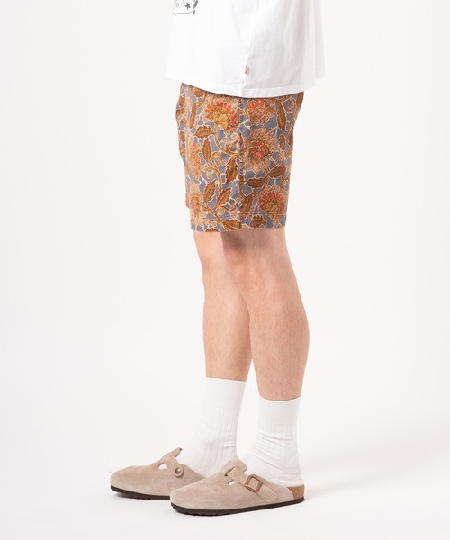 Levi's(リーバイス)の「Levi's/リーバイス XX CHINO オーセンティック ショートパンツ(チノパンツ・メンズ・ブラック/グリーン/ブラウン・28inch/30inch/32inch/34inch/36inch)」の4枚目の写真