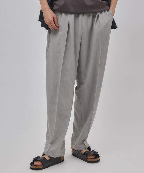 EDIFICE(エディフィス)の「ワルツ ストライプ バルーンフィットパンツ(スラックス・メンズ・ネイビー/グレー・SMALL/MEDIUM/LARGE)」の5枚目の写真