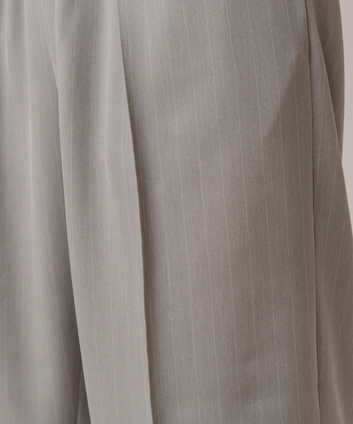 EDIFICE(エディフィス)の「ワルツ ストライプ バルーンフィットパンツ(スラックス・メンズ・ネイビー/グレー・SMALL/MEDIUM/LARGE)」の22枚目の写真