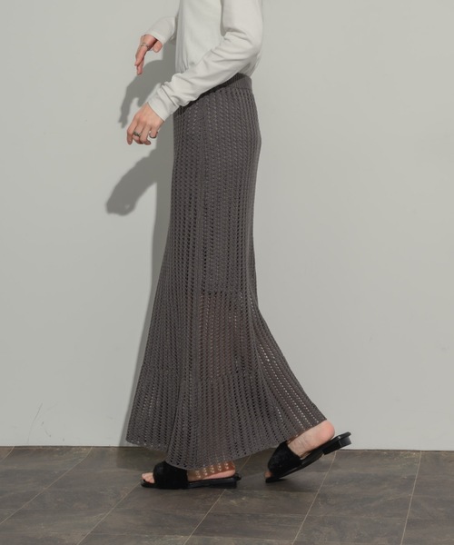 NEUNA（ヌナ）の「メッシュ編みナロースカート（スカート・レディース・ブラック/アイボリー/チャコールグレー・FREE）」の13枚目の写真