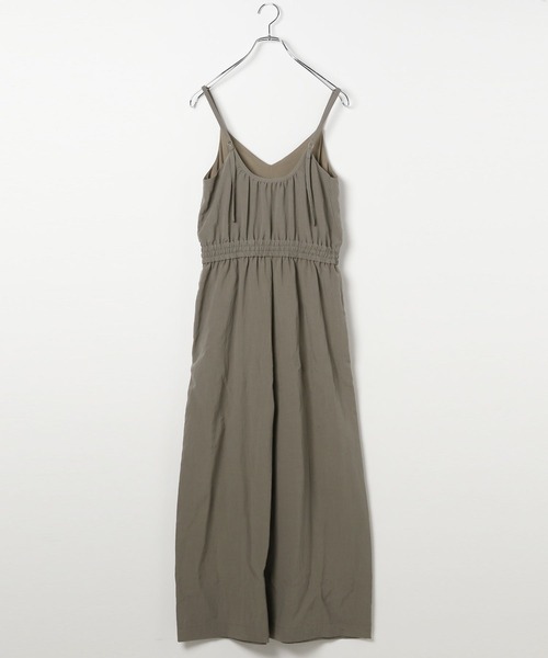 BAYFLOW（ベイフロー）の「[さらっと軽い着心地]ウエストギャザーサロペット（サロペット/オーバーオール・レディース・ブラック/カーキ・FREE）」の10枚目の写真