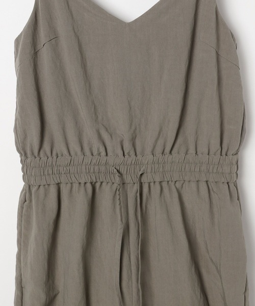 BAYFLOW（ベイフロー）の「[さらっと軽い着心地]ウエストギャザーサロペット（サロペット/オーバーオール・レディース・ブラック/カーキ・FREE）」の14枚目の写真