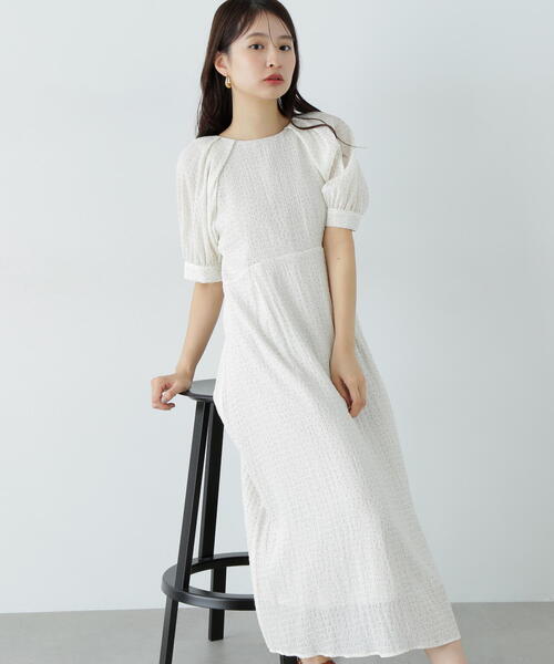 N.(N. Natural Beauty Basic)(エヌエヌナチュラルビューティーベーシック)の「ラグランスリーブドットワンピース(ワンピース・レディース・ブラック/オフホワイト・MEDIUM)」の2枚目の写真