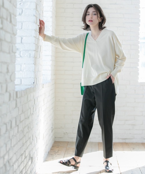 OPAQUE.CLIP（オペークドットクリップ）の「美脚ストレッチテーパードパンツ【洗濯機洗い可】（その他パンツ・レディース・ブラック/ライトグレー/パープル/ブルー系その他・36/34/40/38/42）」の14枚目の写真