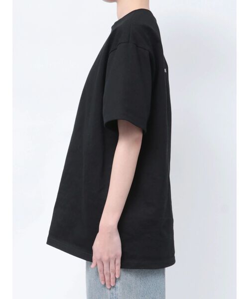 EATME（イートミー）の「エンブロイダリービッグTシャツ（Tシャツ/カットソー・レディース・ブラック/オフホワイト・FREE）」の13枚目の写真