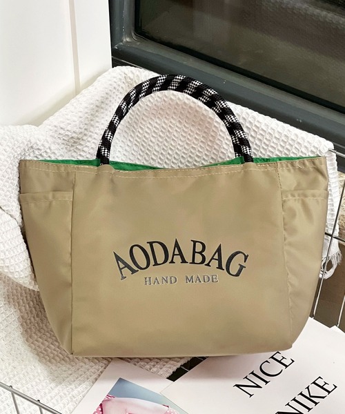 mal.購入　バッグ セール】【撥水加工・軽量】ロゴマークバイカラーハンドバッグ