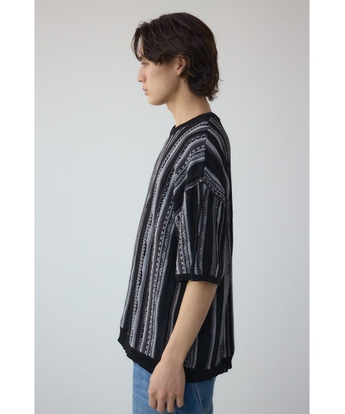 AZUL by moussy（アズールバイマウジー）の「クージー半袖ニット（ニット/セーター・メンズ・ブラック/オフホワイト/ブラック系その他・MEDIUM/LARGE）」の6枚目の写真