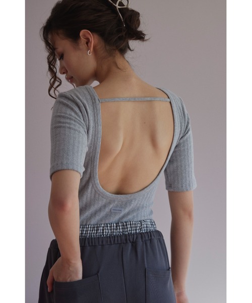 ALEXIA STAM（アリシアスタン）の「Wellness Deform Rib Bodysuit /ウェルネスハーフスリーブボディースーツ（Tシャツ/カットソー・レディース・ホワイト/ブラック/グレー・L/M/S）」の15枚目の写真