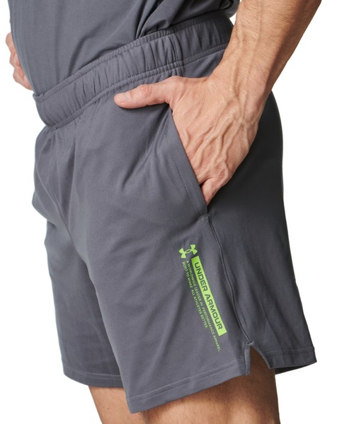 UNDER ARMOUR(アンダーアーマー)の「【別注】アンダーアーマー UAモチベート グラフィック ショーツ 限定コラボ(その他パンツ・メンズ・ブラック/ダークグレー・S/M/L/LL/3L)」の6枚目の写真