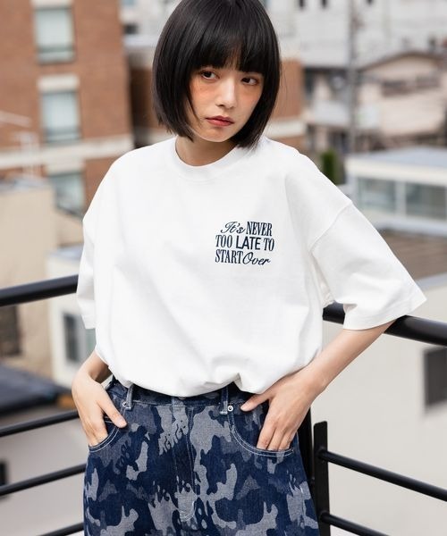 PBLIM(ページボーイリム)の「《UNISEX/タフT》シシュウロゴTシャツ(Tシャツ/カットソー・レディース・オフホワイト/レッド/ブラック/グリーン・MEDIUM/LARGE)」の12枚目の写真