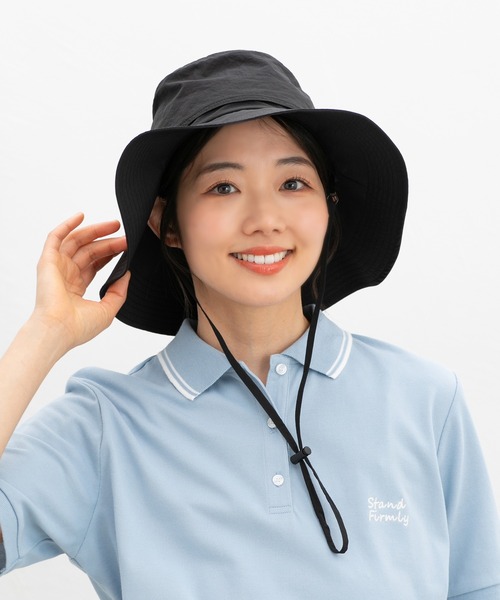 Honeys(ハニーズ)の「【撥水加工・UVカット】風を通す快適つば広ハット(ハット・レディース・ブルー/ブラック/ライトベージュ/スミクロ・FREE)」の7枚目の写真