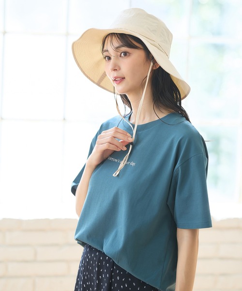 Honeys(ハニーズ)の「【撥水加工・UVカット】風を通す快適つば広ハット(ハット・レディース・ブルー/ブラック/ライトベージュ/スミクロ・FREE)」の17枚目の写真