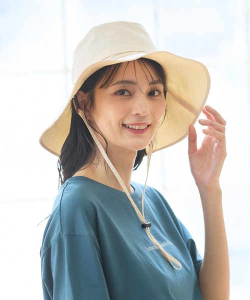 Honeys(ハニーズ)の「【撥水加工・UVカット】風を通す快適つば広ハット(ハット・レディース・ブルー/ブラック/ライトベージュ/スミクロ・FREE)」の18枚目の写真