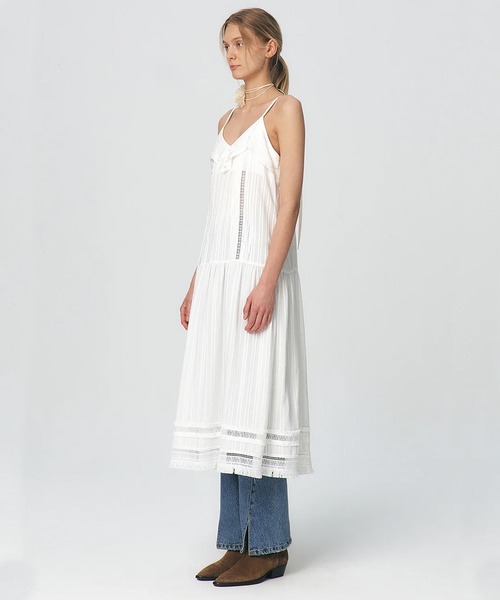 KUME（クメ）の「KUME/クメ Pleated Ruffle Sleeveless Long Dress ワンピース 秋物 秋服 2026年秋冬（ワンピース・レディース・アイボリー/ブラック・FREE）」の3枚目の写真