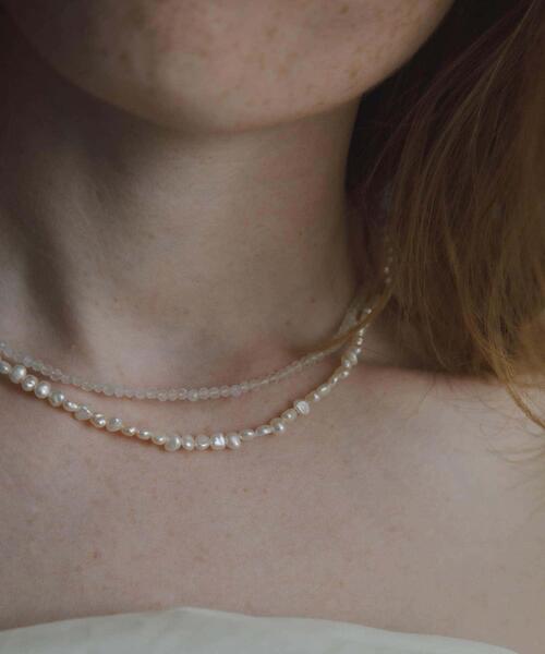 URBAN RESEARCH（アーバンリサーチ）の「decor『デコール』　Moonpearl Doublenecklace（ネックレス・レディース・ホワイト・-）」の4枚目の写真