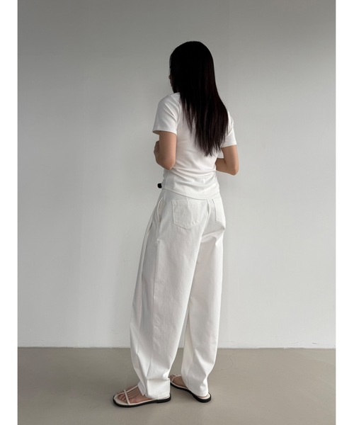 Didot.showroom(ディドット ショールーム)の「【DIDOT.】2サイズ展開|オリジナルセミUネックT(Tシャツ/カットソー・レディース・ブラック/アイボリー/グレー/ラベンダー/イエロー系その他・M/S)」の13枚目の写真
