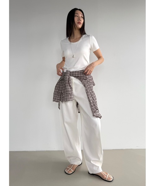Didot.showroom(ディドット ショールーム)の「【DIDOT.】2サイズ展開|オリジナルセミUネックT(Tシャツ/カットソー・レディース・ブラック/アイボリー/グレー/ラベンダー/イエロー系その他・M/S)」の14枚目の写真