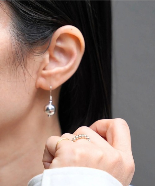 ERICKA NICOLAS BEGAY(エリッカ ニコラス ビゲイ)の「【ERICKA NICOLAS BEGAY】 NAVAJO PEARL RING(リング・レディース・シルバー・SMALL/MEDIUM/LARGE)」の7枚目の写真