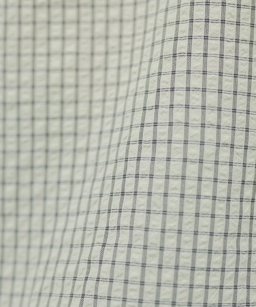 Bleme（ブレム）の「コンパクト 短丈 シアサッカーシャツ / チェックシャツ（シャツ/ブラウス・メンズ・ブラック/キナリ・S/M/L/XL）」の13枚目の写真