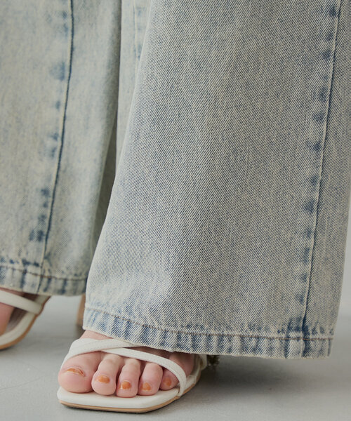 ポケットレースワイドデニム（デニムパンツ）｜Chico（チコ）の