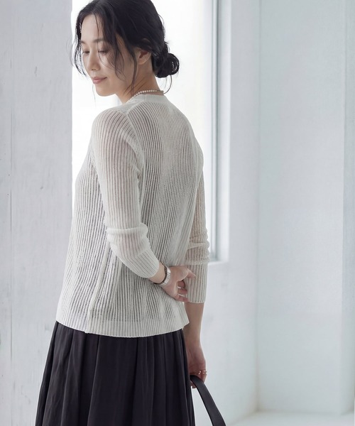 STYLE DELI(スタイルデリ)の「シアーで涼しいストライプ編みカーディガン(カーディガン/ボレロ・レディース・ホワイト/グレー/ブラック・FREE)」の11枚目の写真