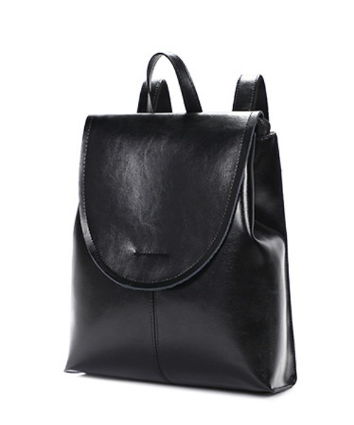 NiiNa（ニーナ）の「【 NiiNa / ニーナ 】高品質牛革 スタイリッシュ スリム リュック（バックパック/リュック・レディース・レッド/ブラウン/ダークブラウン/ブラック・FREE）」の9枚目の写真