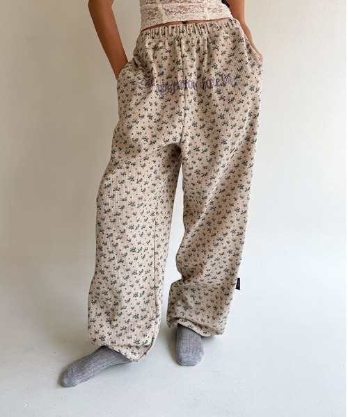 L.H.P（エルエイチピー）の「THE MYSTERIOUS HOTEL/ザ ミステリアス ホテル/FLOWER WAFFLE PT（その他パンツ・レディース・ブルー/アイボリー・F）」の2枚目の写真