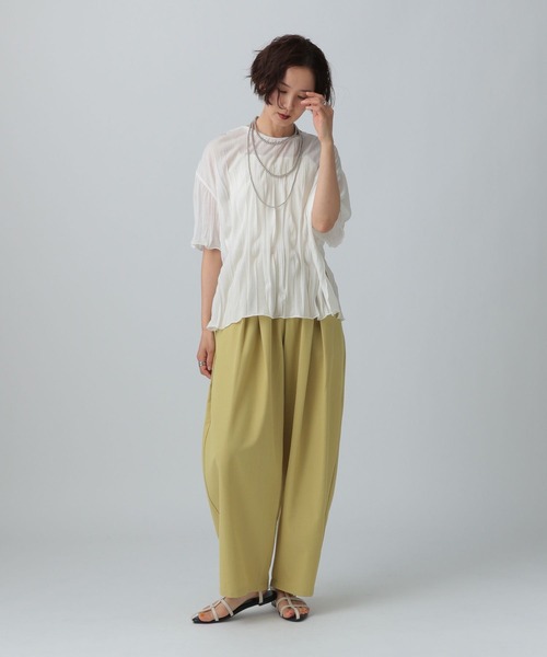 LEPSIM(レプシィム)の「ランダムプリーツT 451607(Tシャツ/カットソー・レディース・ブラック/オフホワイト/ブルー・FREE)」の6枚目の写真