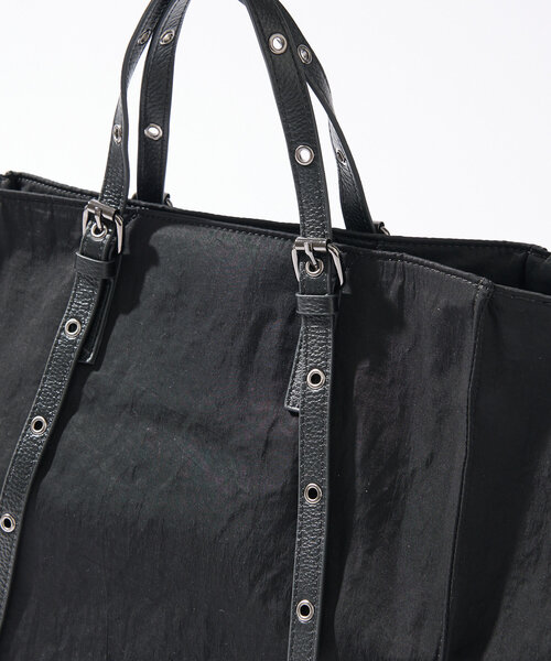 RIVE DROITE(リヴドロワ)の「【R.good(アールドットグッド)】ワッシャーNハトメトート(ハンドバッグ・レディース・カーキ/ブラック・FREE)」の17枚目の写真