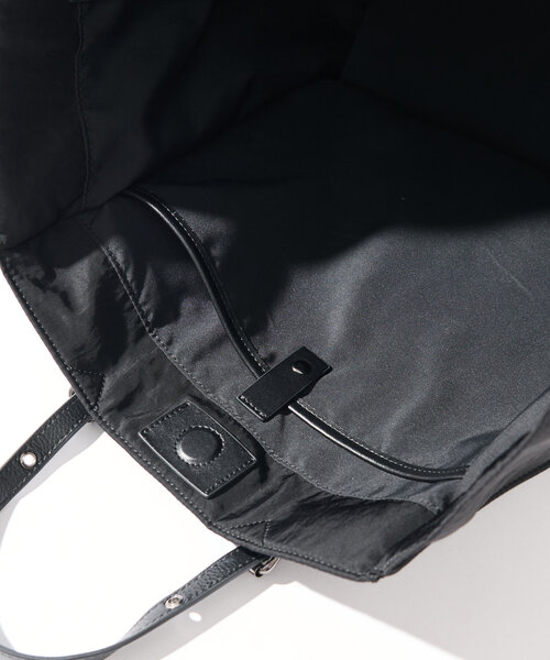 RIVE DROITE(リヴドロワ)の「【R.good(アールドットグッド)】ワッシャーNハトメトート(ハンドバッグ・レディース・カーキ/ブラック・FREE)」の7枚目の写真