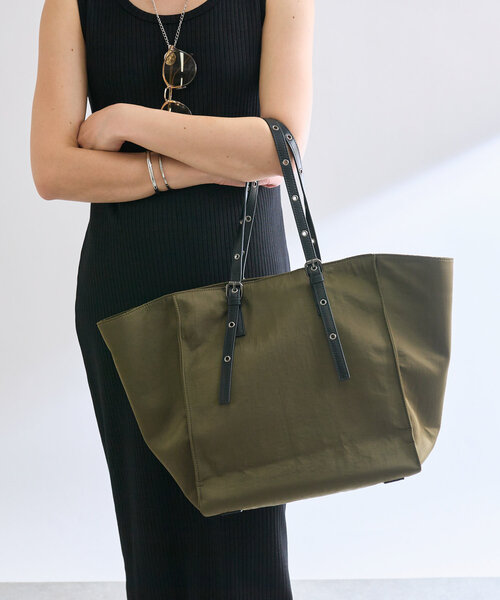 RIVE DROITE(リヴドロワ)の「【R.good(アールドットグッド)】ワッシャーNハトメトート(ハンドバッグ・レディース・カーキ/ブラック・FREE)」の20枚目の写真