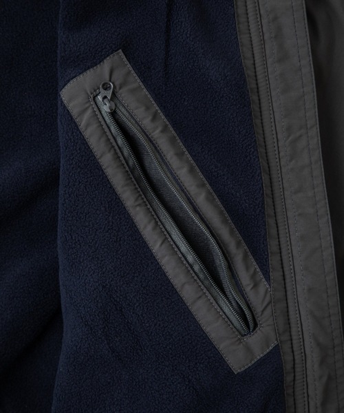 WILD THINGS（ワイルドシングス）の「スタンドアップジャケットフリースライニング│STAND UP JACKET FLEECE LINING（ナイロンジャケット・メンズ・ブラック/ダークグレー/バーガンディー・XL/L/M/S）」の6枚目の写真